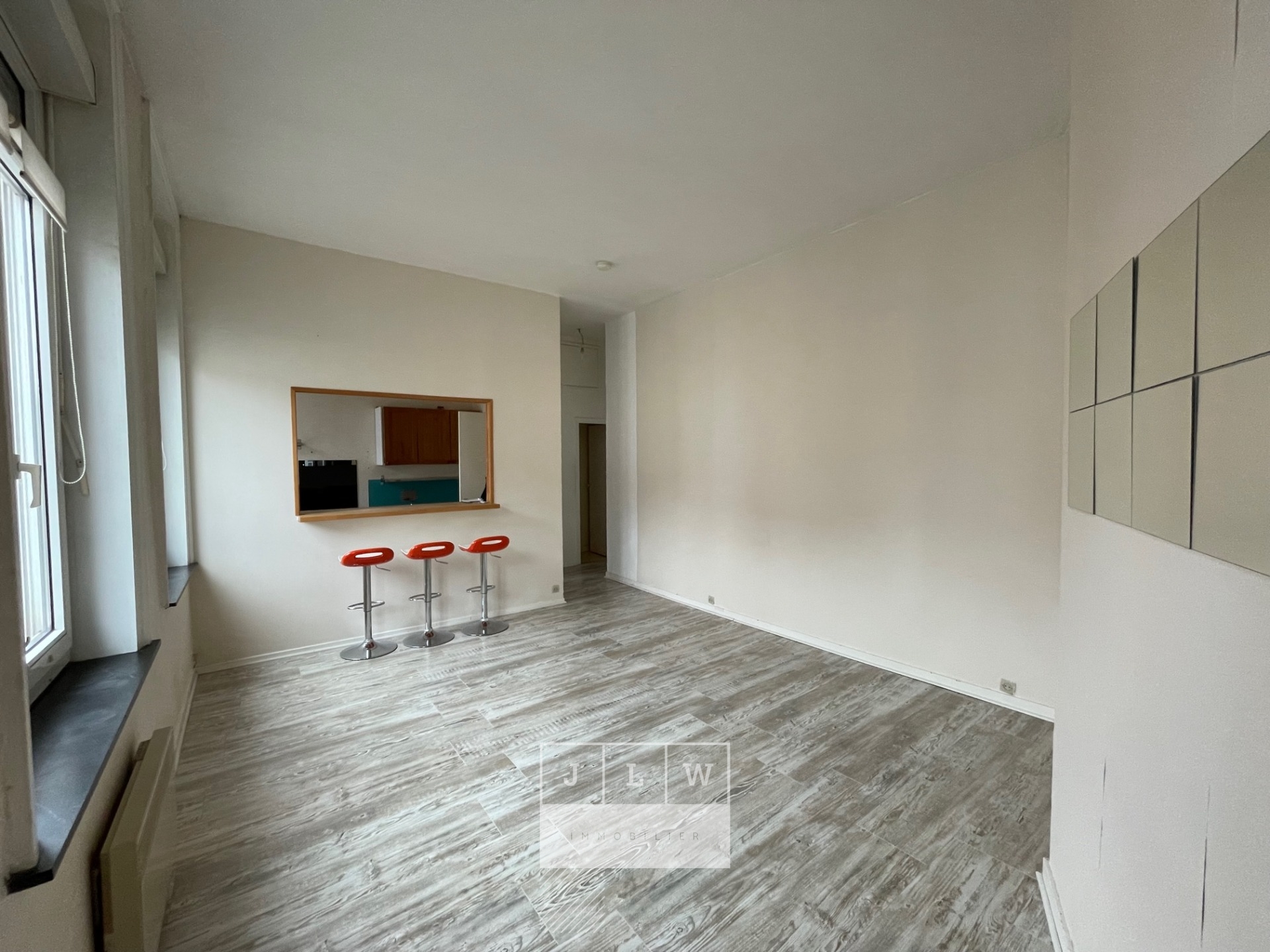 T2 rue des pyramides Photo 7 - JLW Immobilier