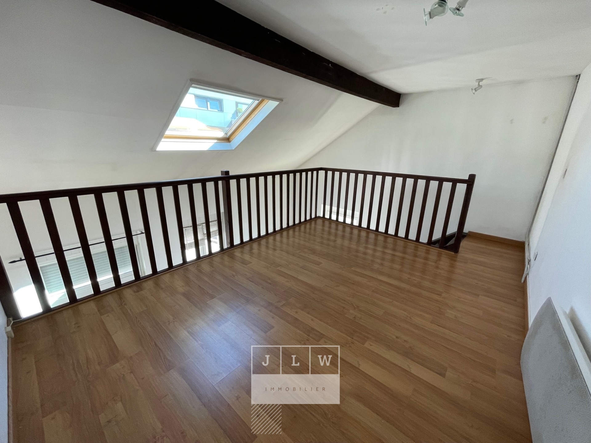 Grand f1 mezzanine saint michel Photo 5 - JLW Immobilier