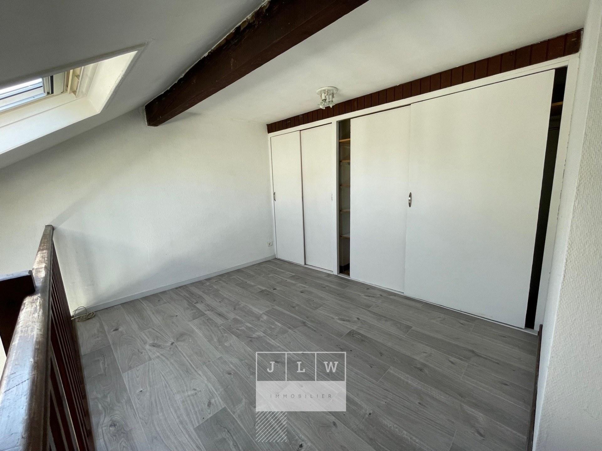 Grand studio saint michel Photo 5 - JLW Immobilier