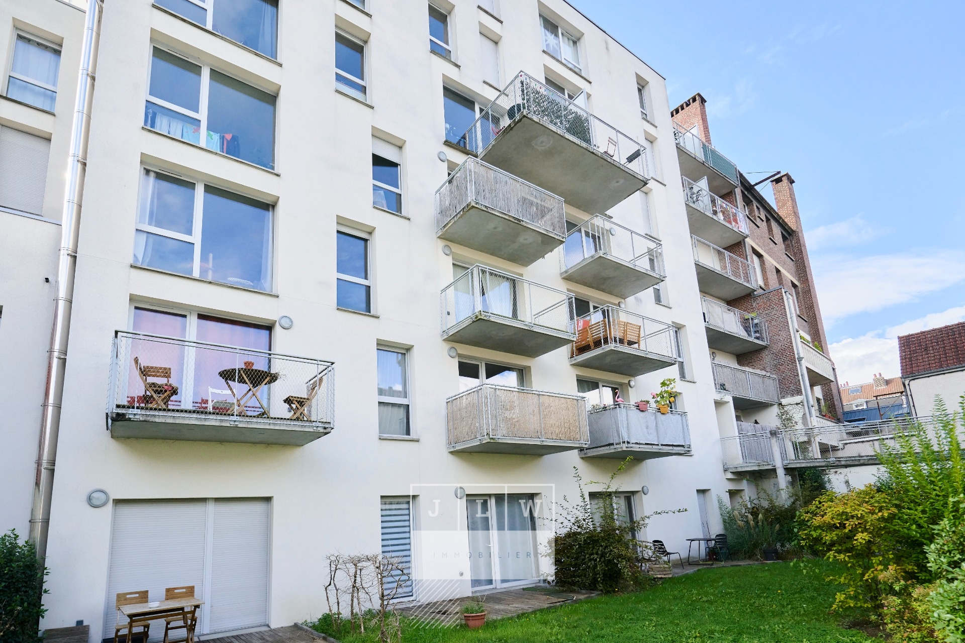 T3 avec balcon et terrasse dernier etage  2 min du metro Photo 12 - JLW Immobilier