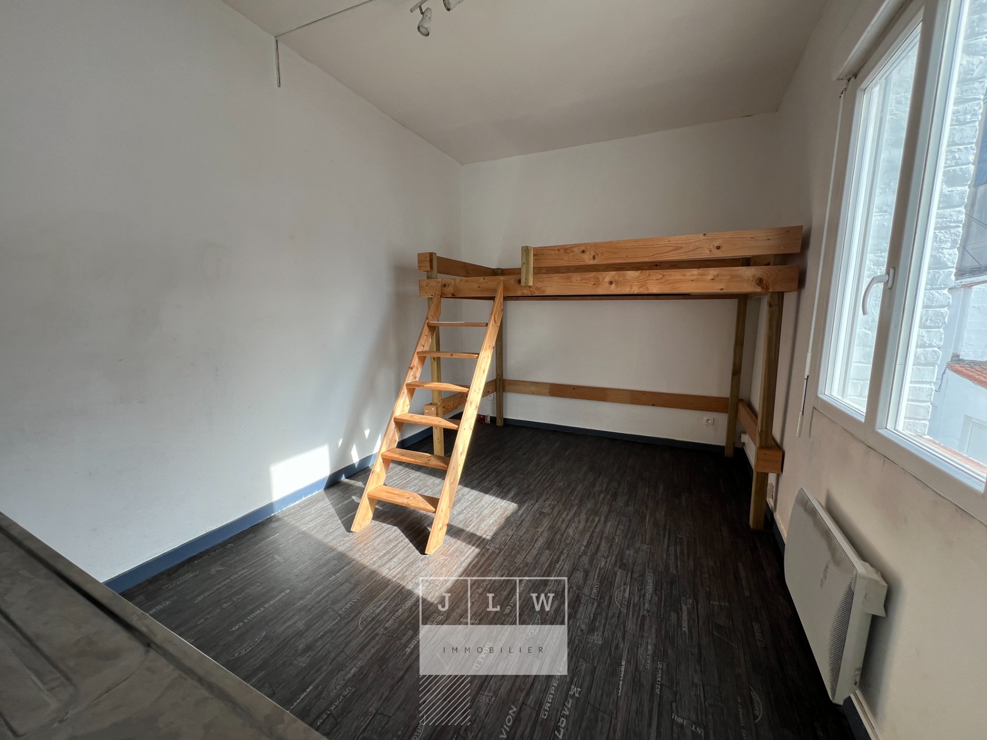 F1 rue geoffroy saint hilaire Photo 3 - JLW Immobilier