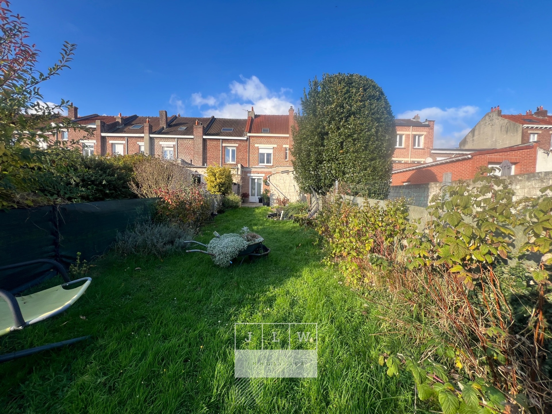 Maison familiale avec jardin cave et poss garage Photo 18 - JLW Immobilier